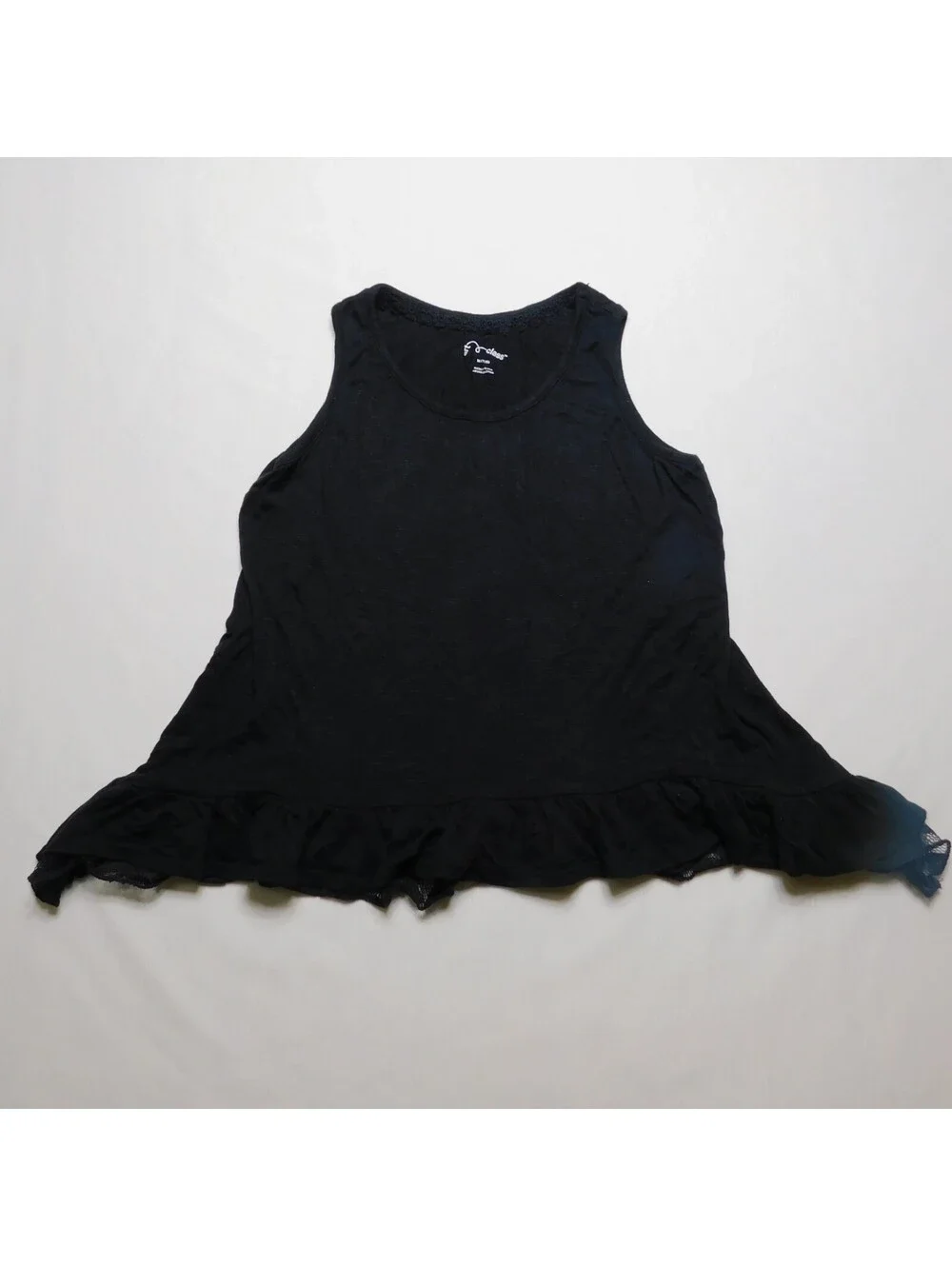 Art Class Girls Black Tank Top Size M 7/8 Crochet Lace Trim Ruffle Hem Camisole